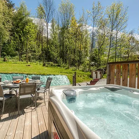 Chalet 888 - Jacuzzi & Sauna - 5 Etoiles Chalet *